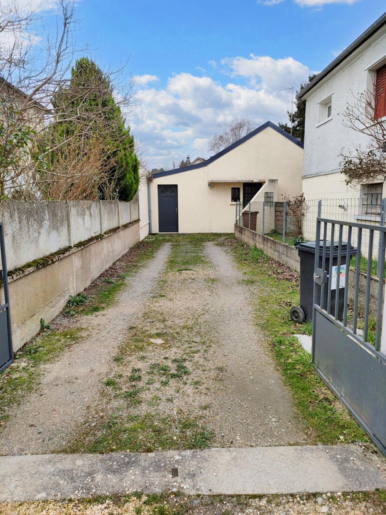 Maison Charmante A Vierzon Avec Jardin Prive 외부 사진